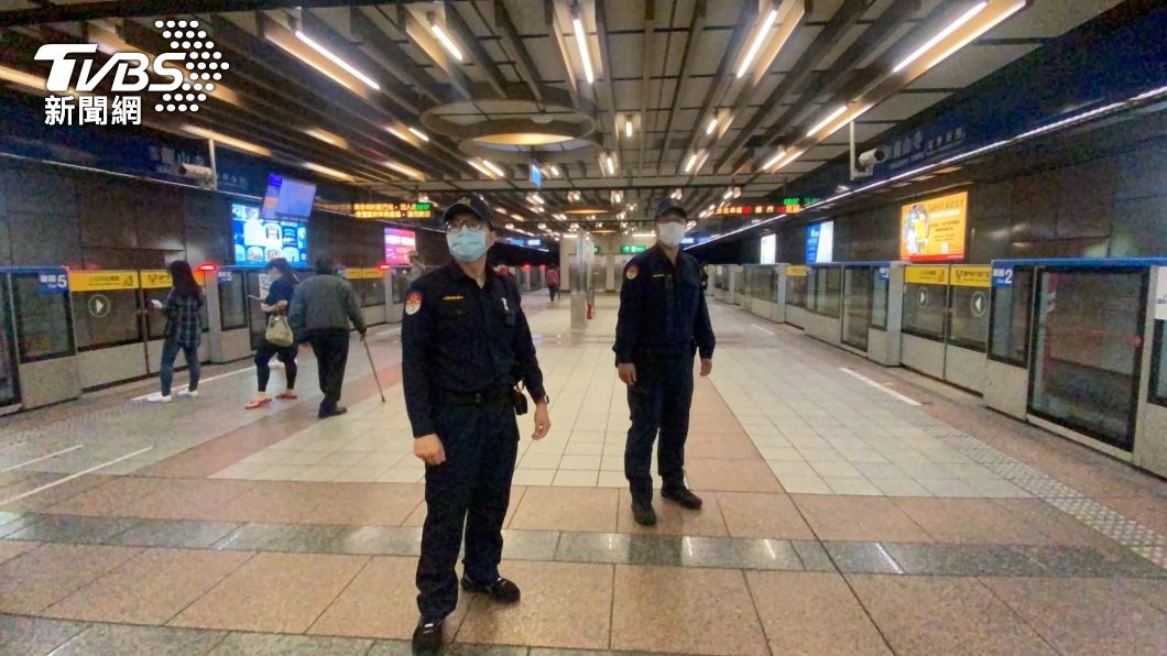 北捷遭恐嚇殺鳳梨衝撞總統府　警加強維安