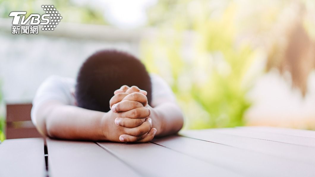大陸一名男子日前申請戶口資料時意外發現多了個6歲兒子。(示意圖/shutterstock 達志影像)