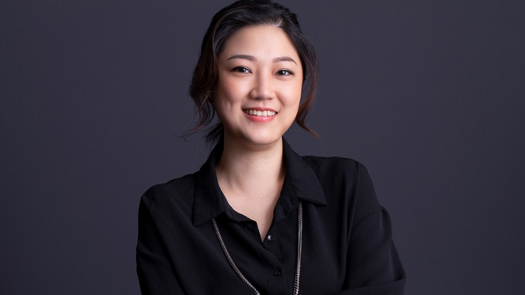 《罪夢者》原創故事暨《死了一個娛樂女記者之後》製作人、鏡文學內容籌製部總監陳昱俐。(圖/鏡文學提供)
