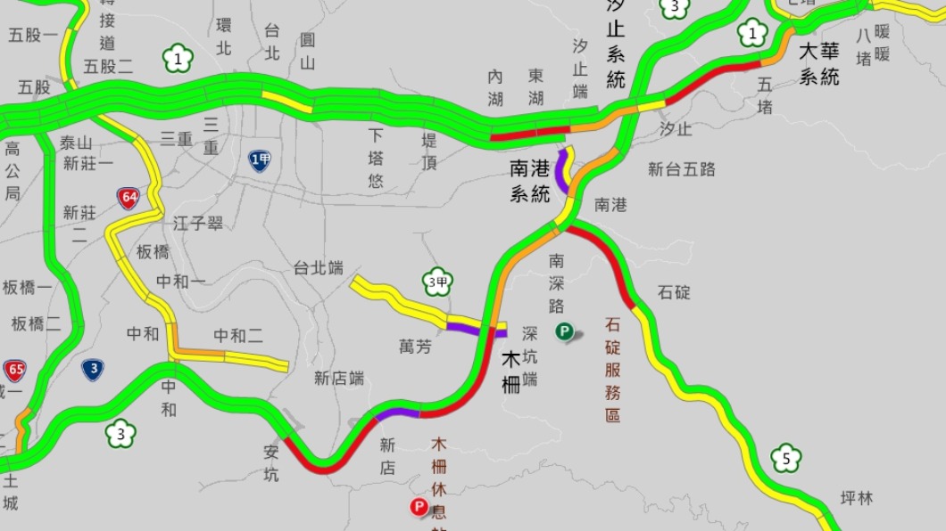 部分路段餡紫爆壅塞。(圖/翻攝自高公局)