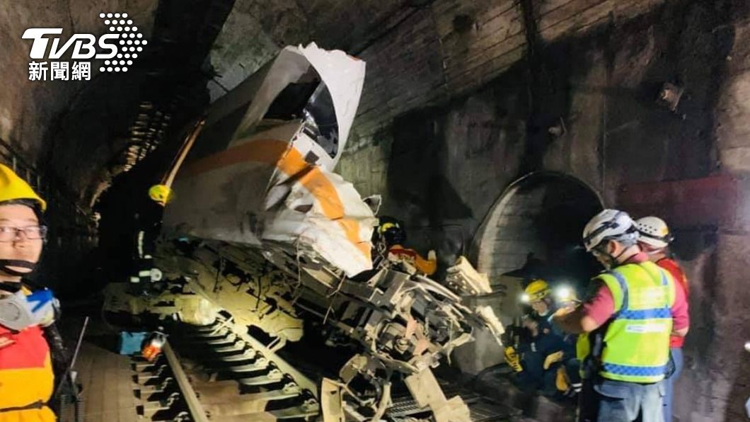 出軌前還有列車通過!台鐵揭太魯閣號意外「關鍵15分」