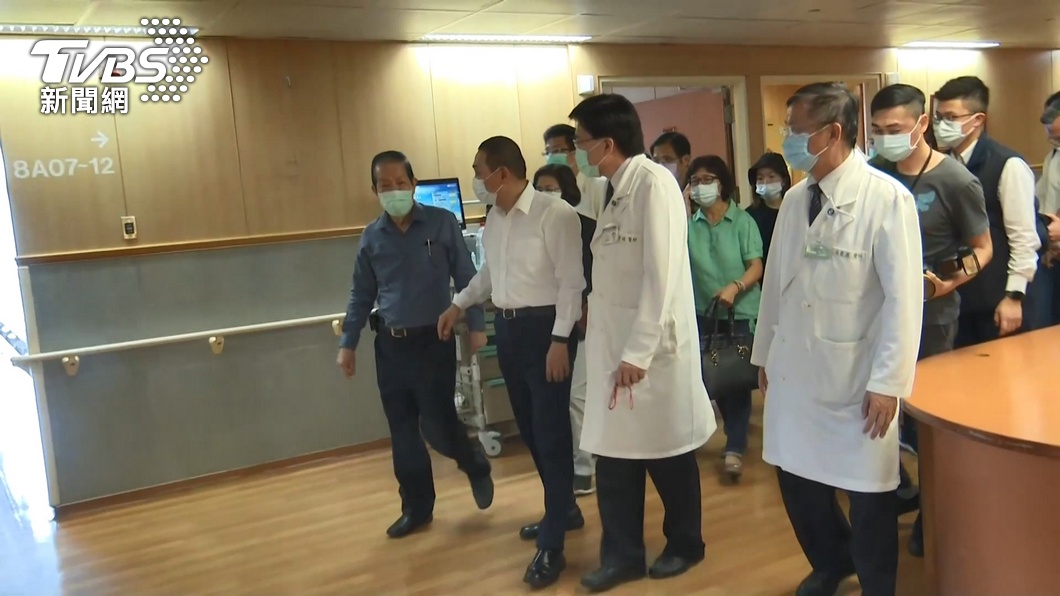 第一金證券董座陳致全幸運生還。(圖/TVBS)
