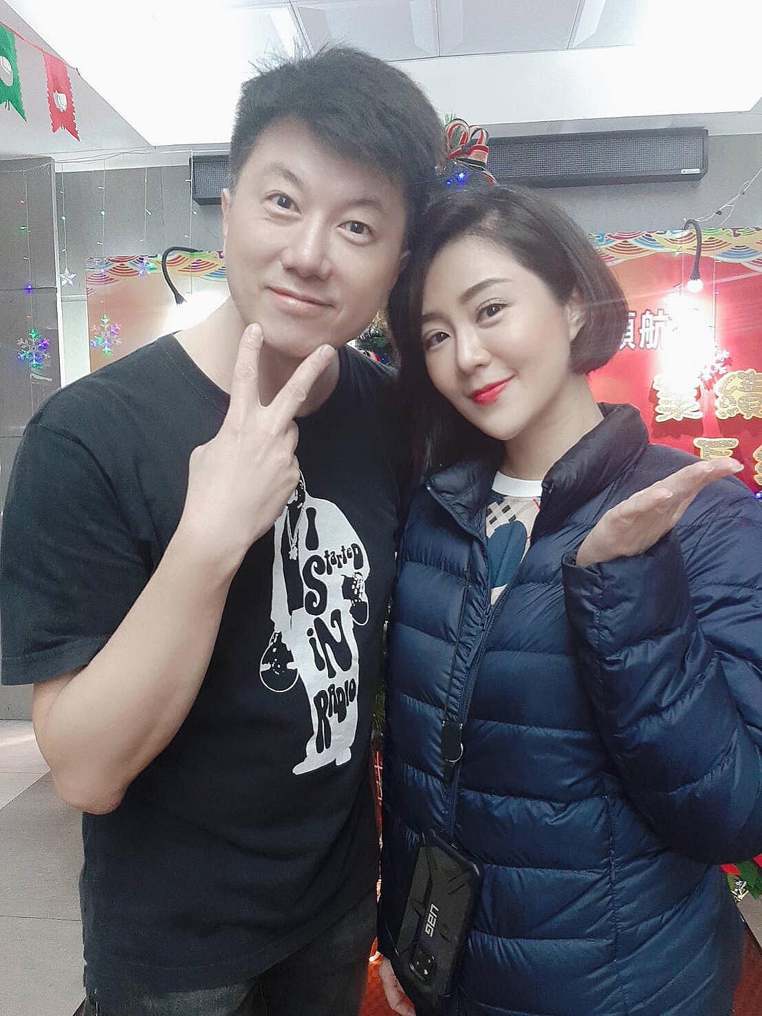 吳皓昇2018年和愛情長跑多年的女星文汶結婚。（圖／翻攝自吳皓昇臉書）