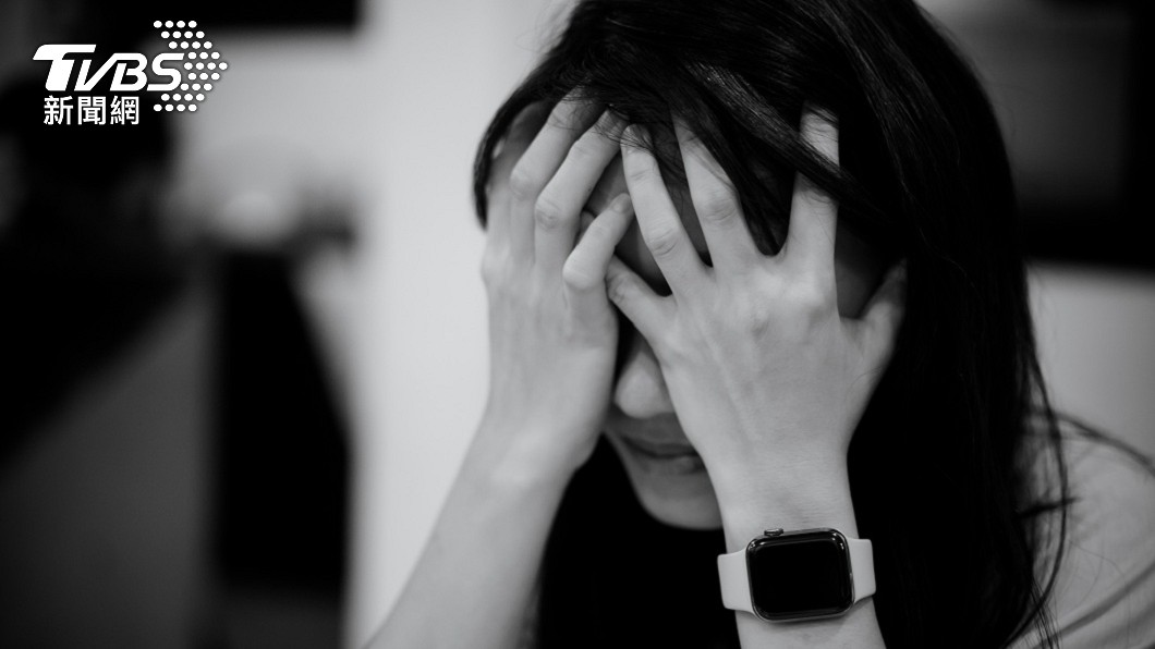 怨兒交女友被冷落 單親媽持刀怒捅:我們一起走