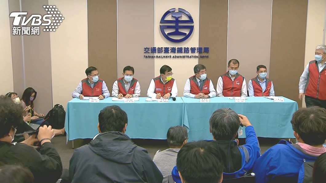 陳時中表示善款用處會公正公開。（圖／TVBS )