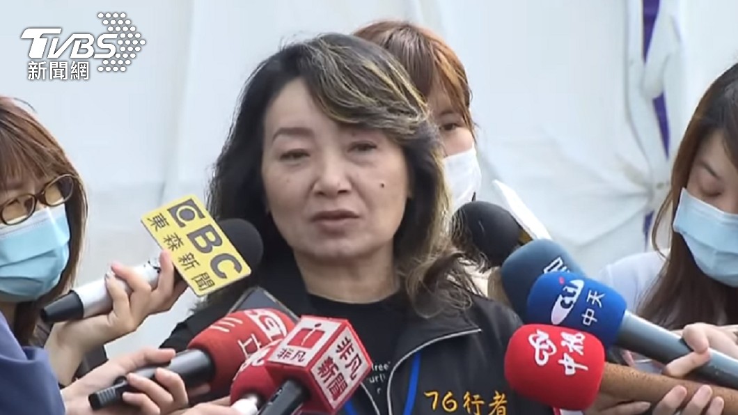 王薇君透露,卓思潔的遺體已修復完畢,今日上午由家屬帶回台東。 (圖/TVBS)