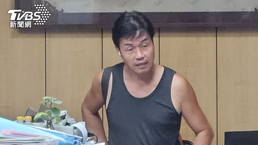 陸製口罩混入實名制案開庭 加利林明進否認詐欺