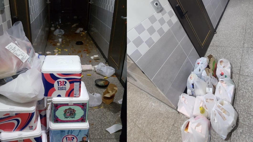 門口堆了滿滿的餐點。(圖/翻攝自臉書「천안 대신전해드려요」)
