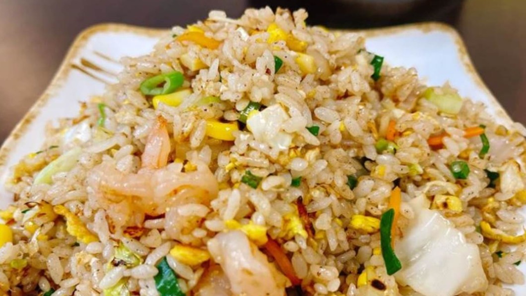 蝦仁炒飯中加點胡椒,增添獨特口感。(圖/翻攝自mylovefamily)
