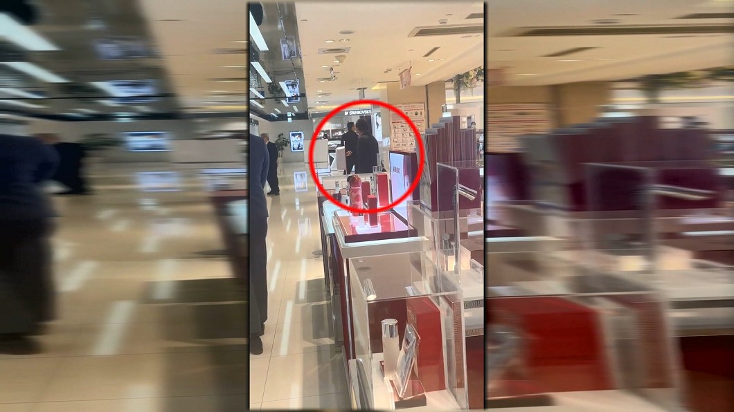 化妝品專櫃想討店員制服! 男客不滿遭驅趕大鬧SOGO