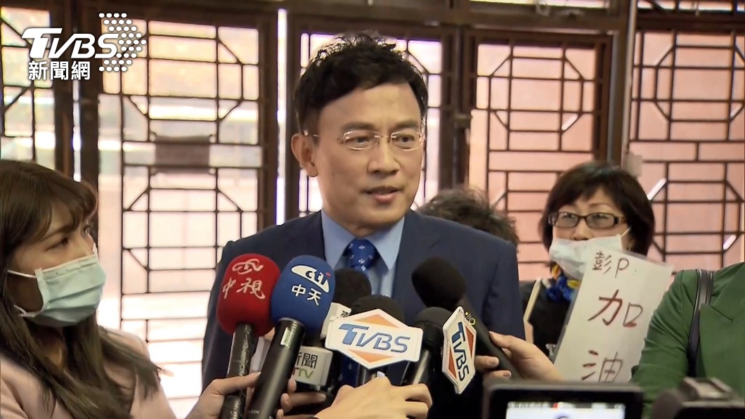 涉誹謗蔡英文遭通緝 彭文正:每天都準備好回台「但我護照呢」
