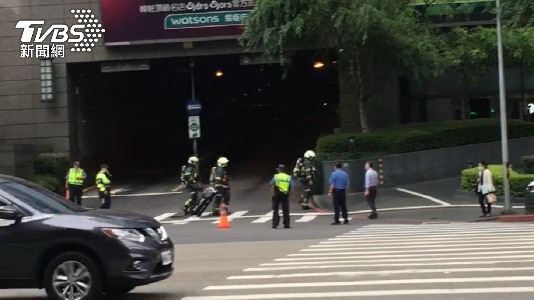 京站大樓驚傳火警。(圖/民眾提供)