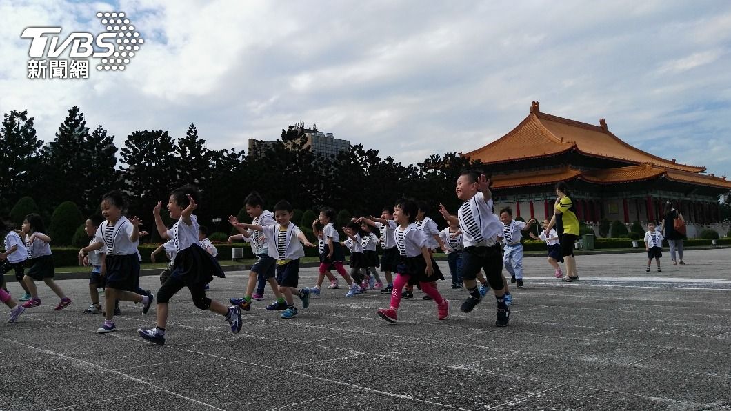 台少子化成定局?婦產醫提「5問」:別再花錢想催生