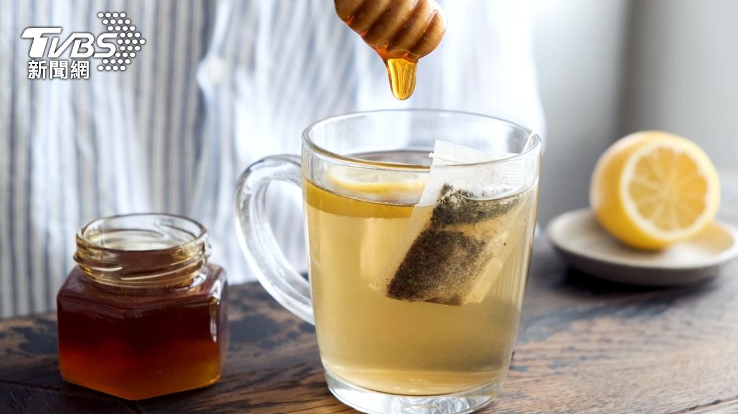 網傳蜂蜜、茶葉同飲恐釀血栓 營養師:無稽之談