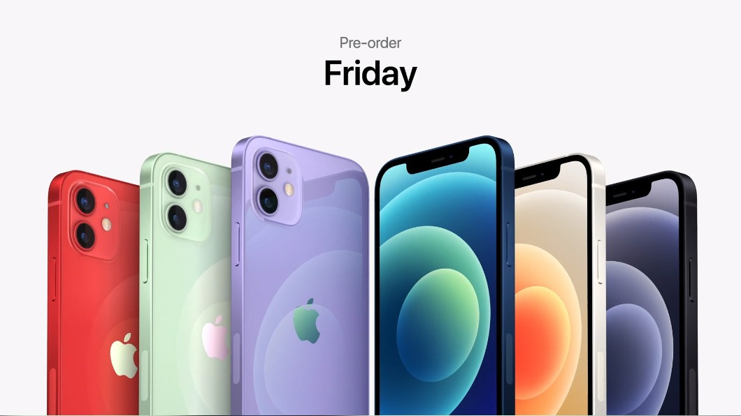 行銷專家黃飛龍指出中階iPhone 12和iPhone 12 mini顏色選擇多,要營造消費者「顏色就是年輕」的印象。(圖/翻攝蘋果官方網站)