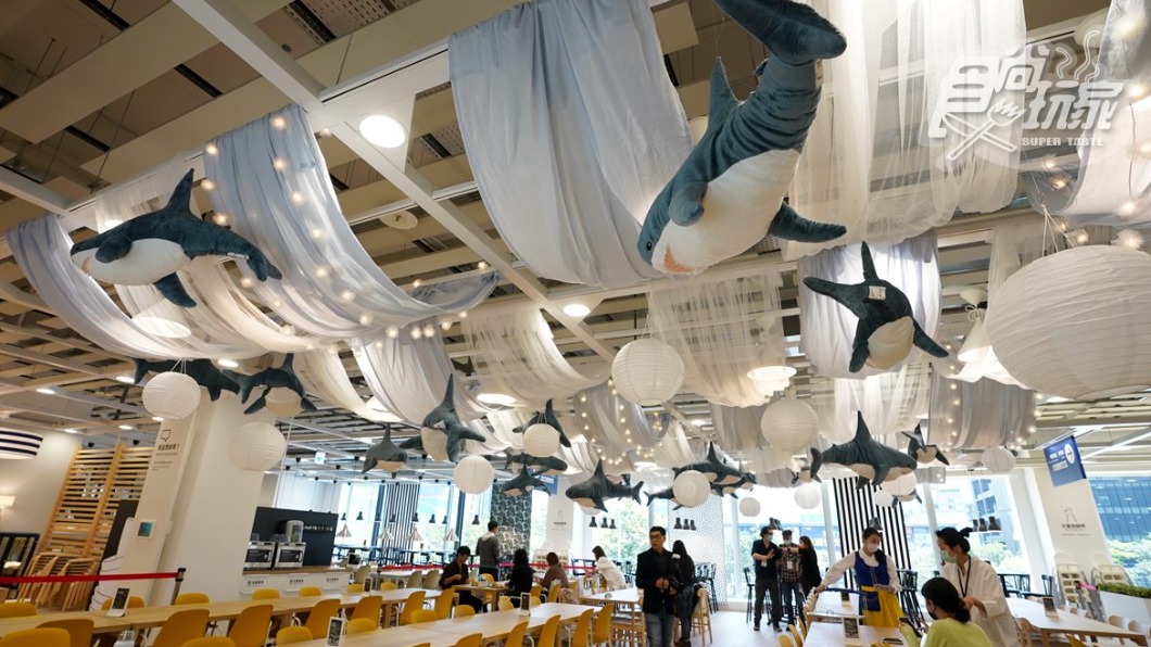 內湖店的瑞典餐廳是全台唯一個鯊鯊主題景觀餐廳。(圖/食尚玩家)