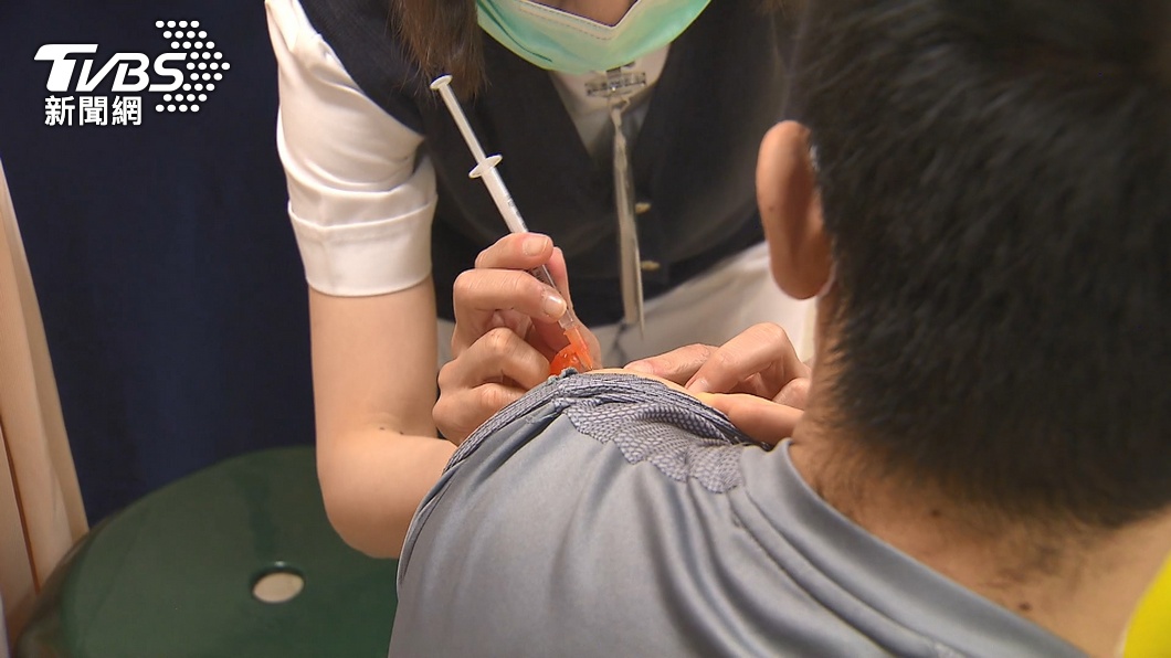 疫苗不良通報+124!再添4死 6旬婦打莫德納4天亡