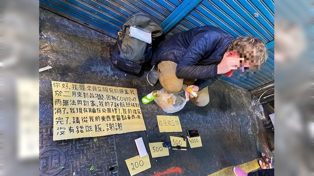 男子去年在新竹擺攤。(圖/翻攝自臉書《我是新竹人》)