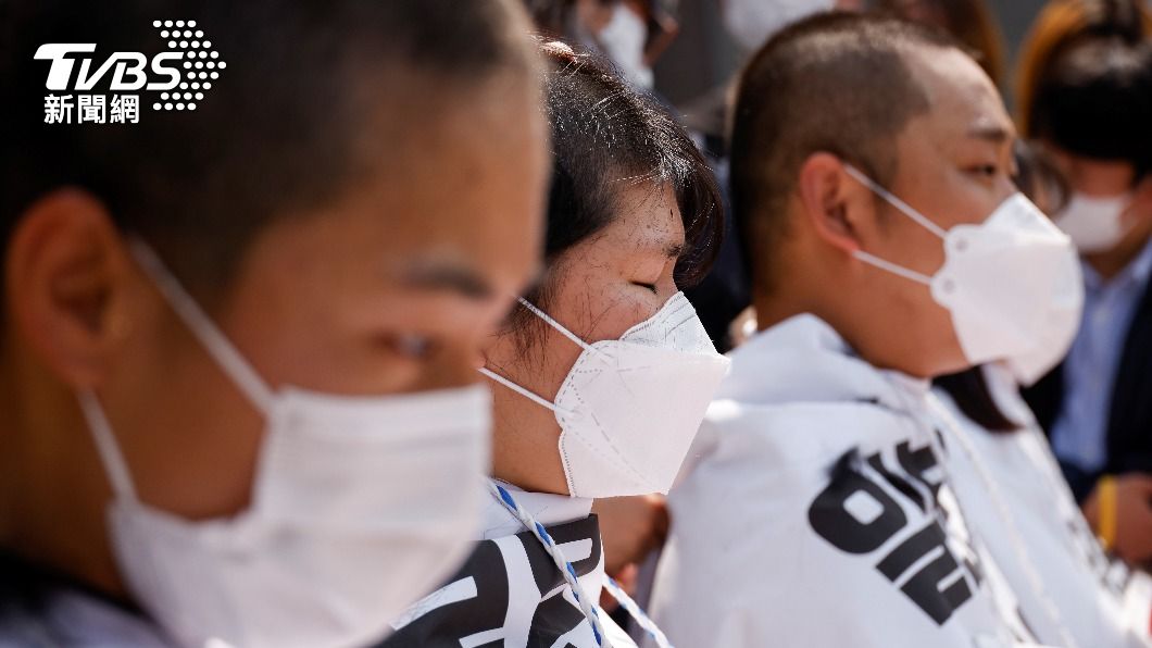 韓國單日確診近800例　傳海軍艦艇發生群聚感染