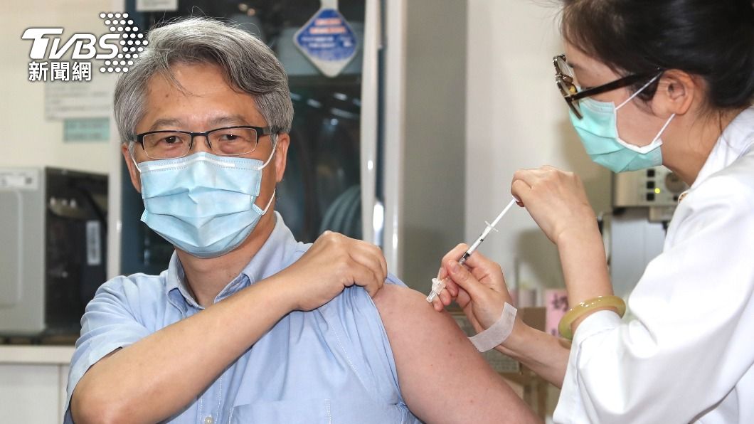 接種AZ疫苗　中研院長：學界認為打比不打好