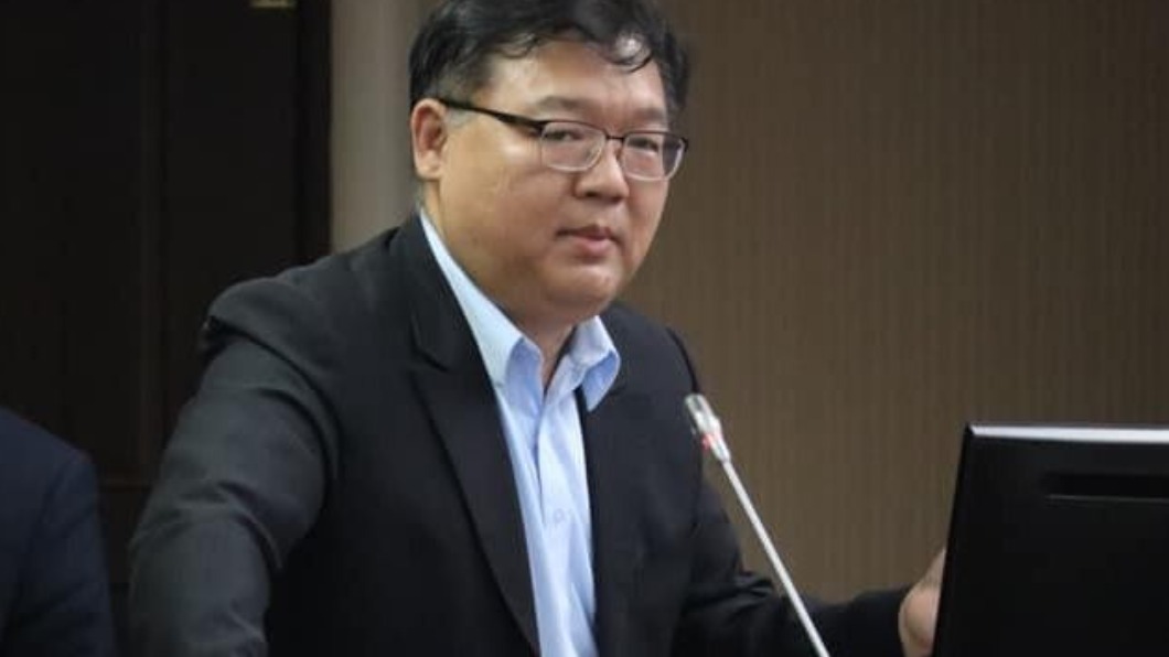 李德維要民進黨不要轉移焦點。（圖／翻攝自李德維臉書專頁）