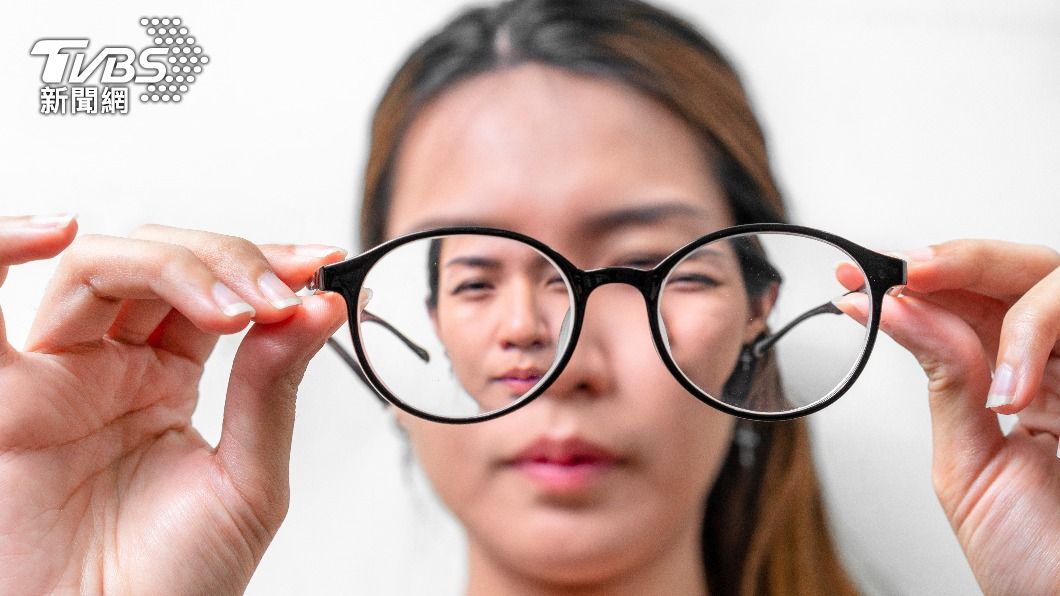 常滑手機近視度數容易加深。(示意圖/shutterstock達志影像)