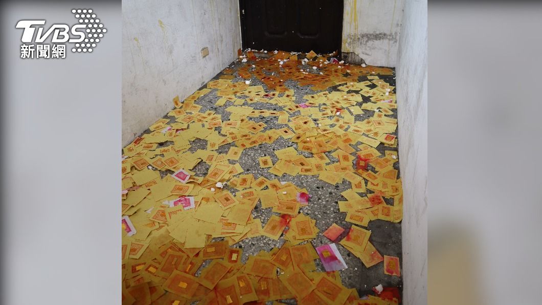 7歲童被摔昏迷 男至柔道館「撒金紙、丟雞蛋」遭逮送辦