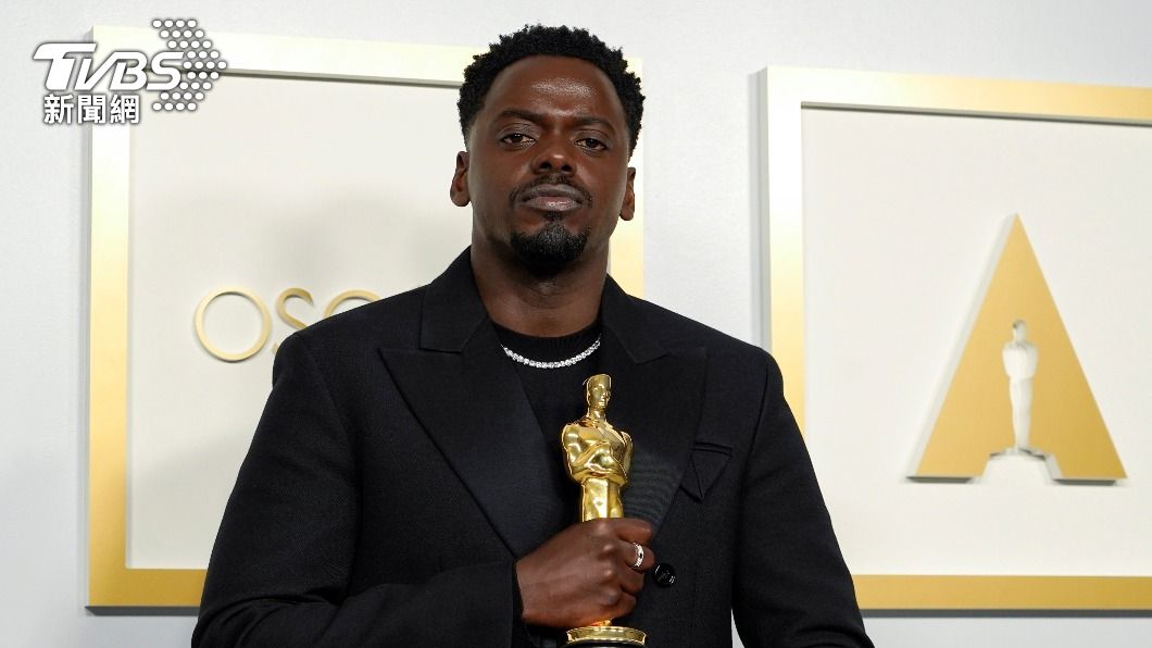 最佳男配角獎得主丹尼爾卡盧亞(Daniel Kaluuya)。(圖/達志影像路透社)