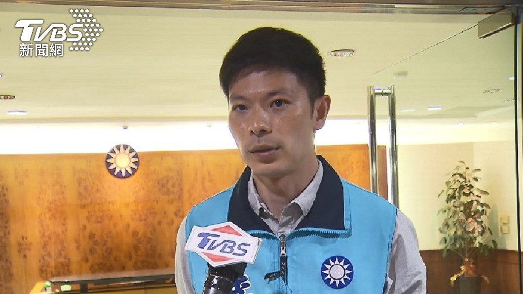 國民黨台北市議員李柏毅今日在議會質詢。(圖/TVBS)