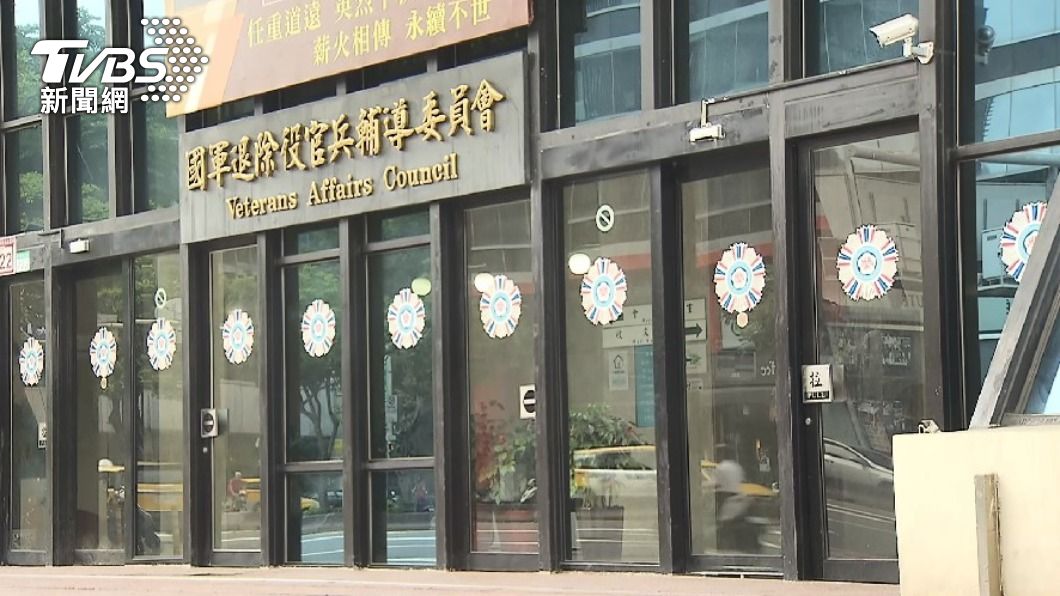 陳以信認為日本經濟報導內容事涉退輔會業務,呼籲退輔會應投書日本經濟新聞,向日本民眾澄清這些錯誤認知。(圖/TVBS)