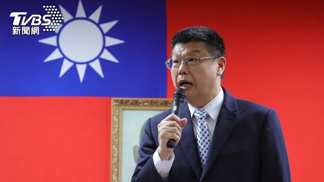 台鐵新任局長杜微今正式上任。（圖／中央社）