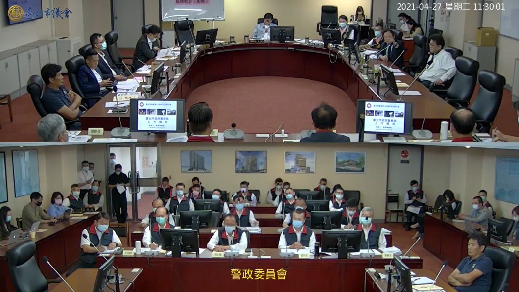 闖派出所砸電腦還和解 議員王世堅轟「警局可以關門了」
