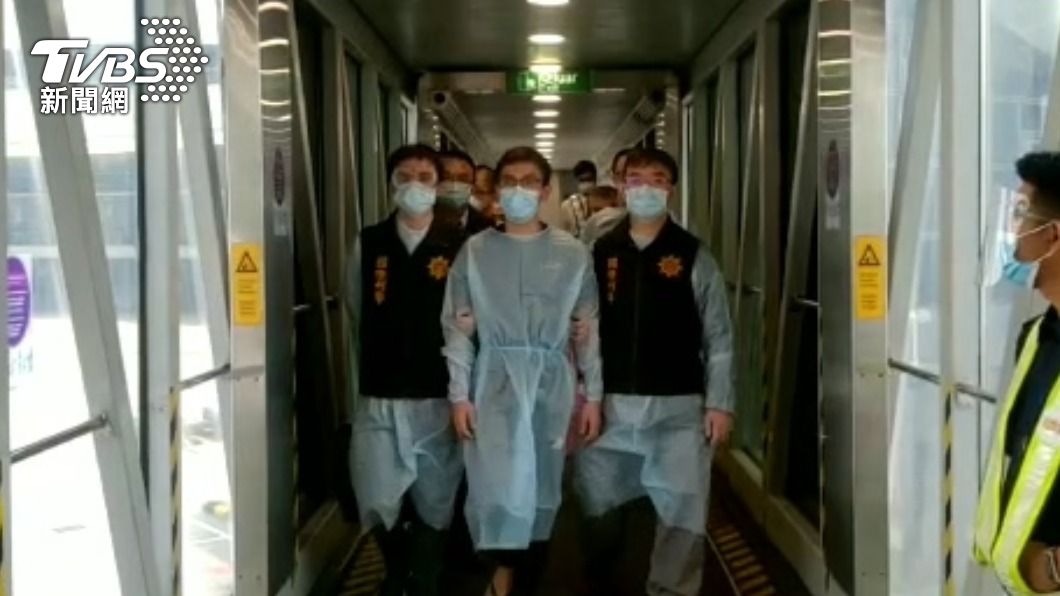 夜店殺警遭判13年 「四大司令」許淳凱馬國落網今遣返