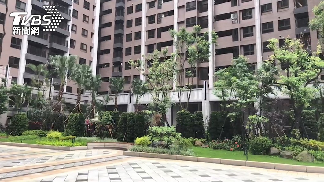 媽「放掉洗澡水」離開浴室　1歲女童溺水不治