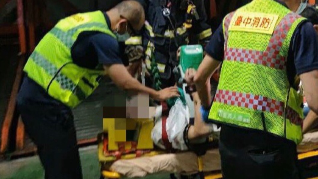 警消獲報立即到場搶救。(圖/民眾提供)