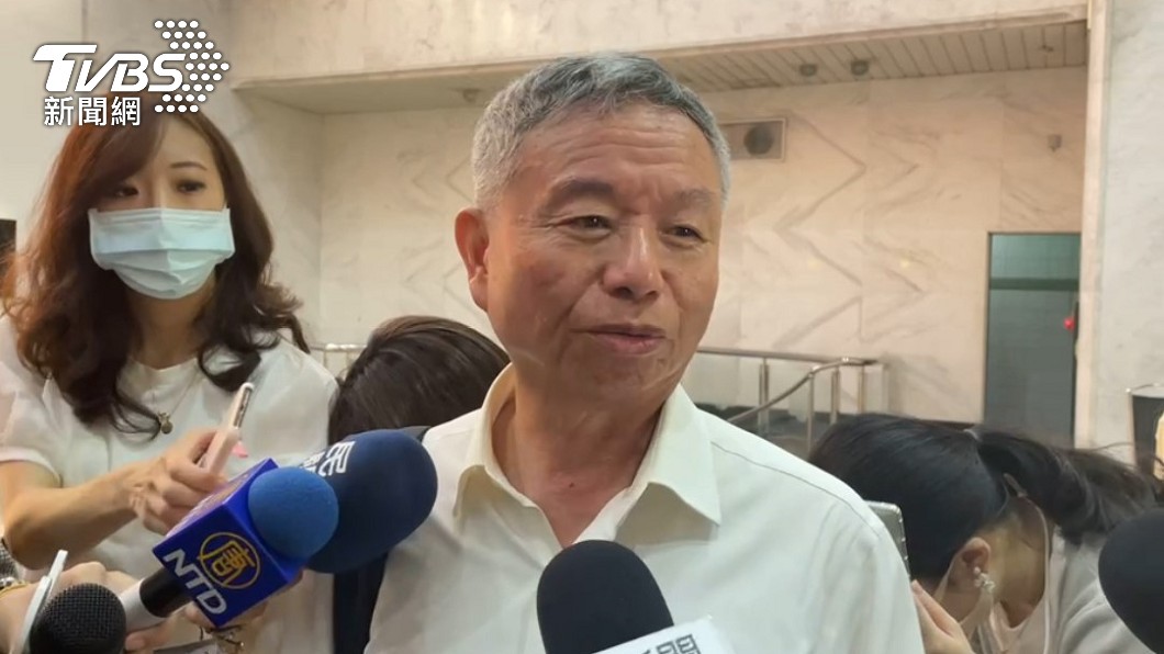 批太多雙標!楊志良欲與陳時中辯論:機組員居檢怎剩3天