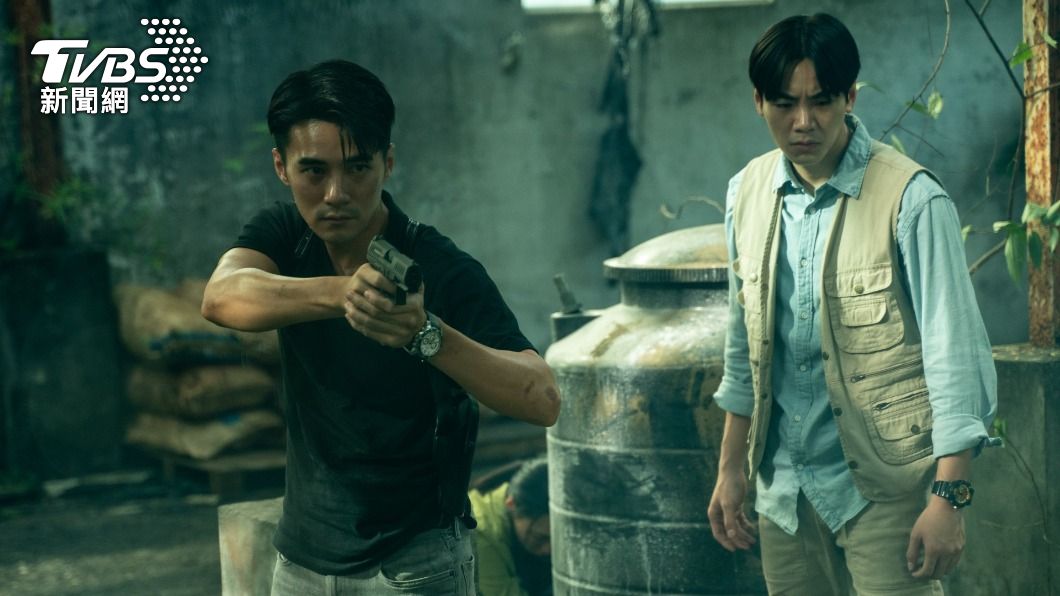 是元介、禾浩辰飾演刑警調查女童失蹤案。(圖/甲上娛樂提供)