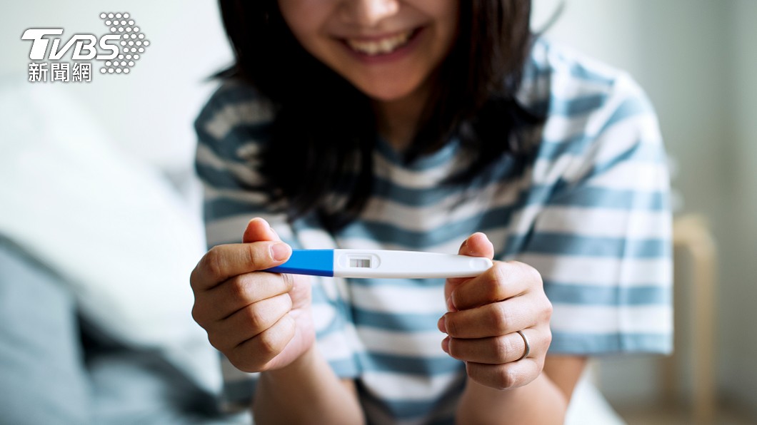 女友燦笑掏驗孕棒 結紮男崩潰放生…竟遭網譙變渣男