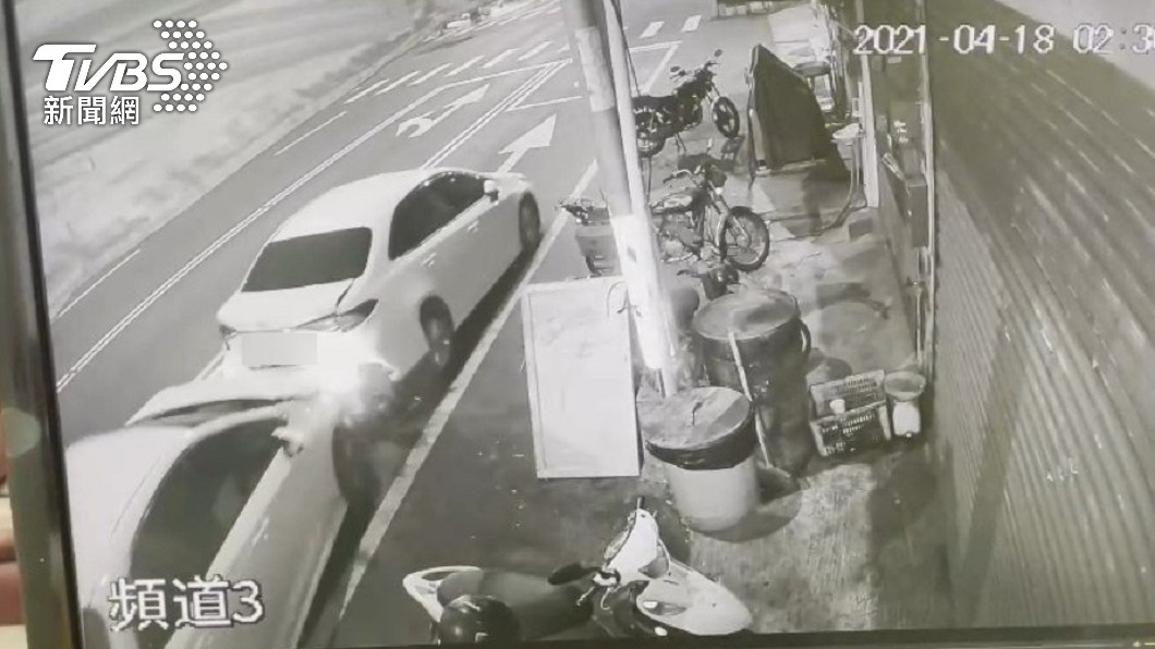 賴男聲稱精神不濟才會偏離車道。(圖/TVBS)