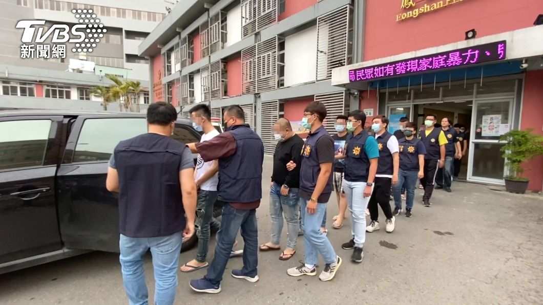 高雄警掃蕩四海幫毒品暴力集團 逮12人送辦