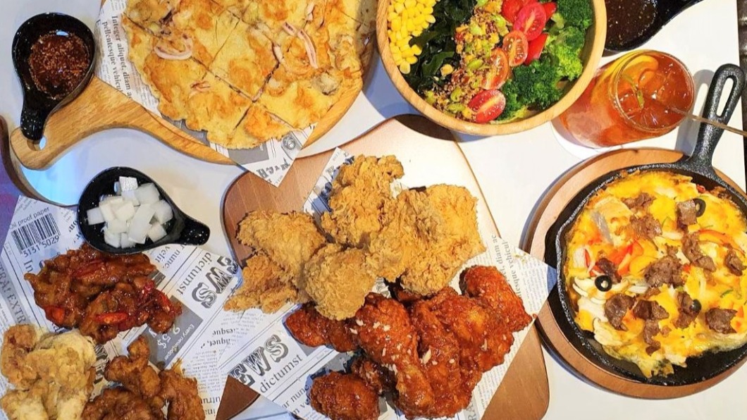  韓式炸雞「bb.q CHICKEN」推出母親節優惠好康。（圖／翻攝自韓式炸雞bb.q CHICKEN臉書）
