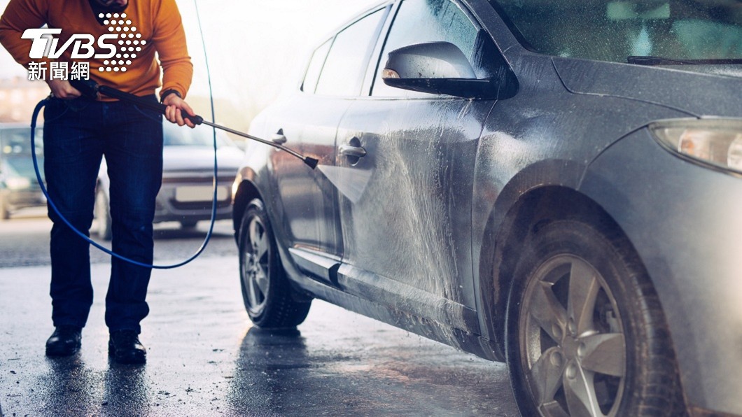 死者是一名洗車行老闆。(示意圖/shutterstock 達志影像)
