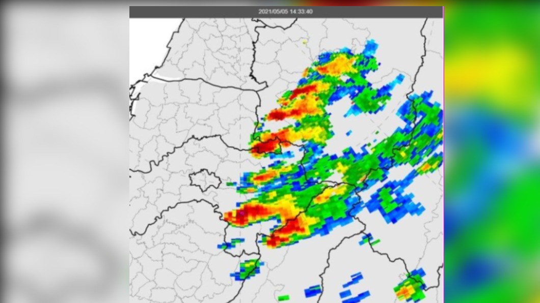 下波鋒面週末報到　氣象局長PO圖：雷陣雨季節終於來了！