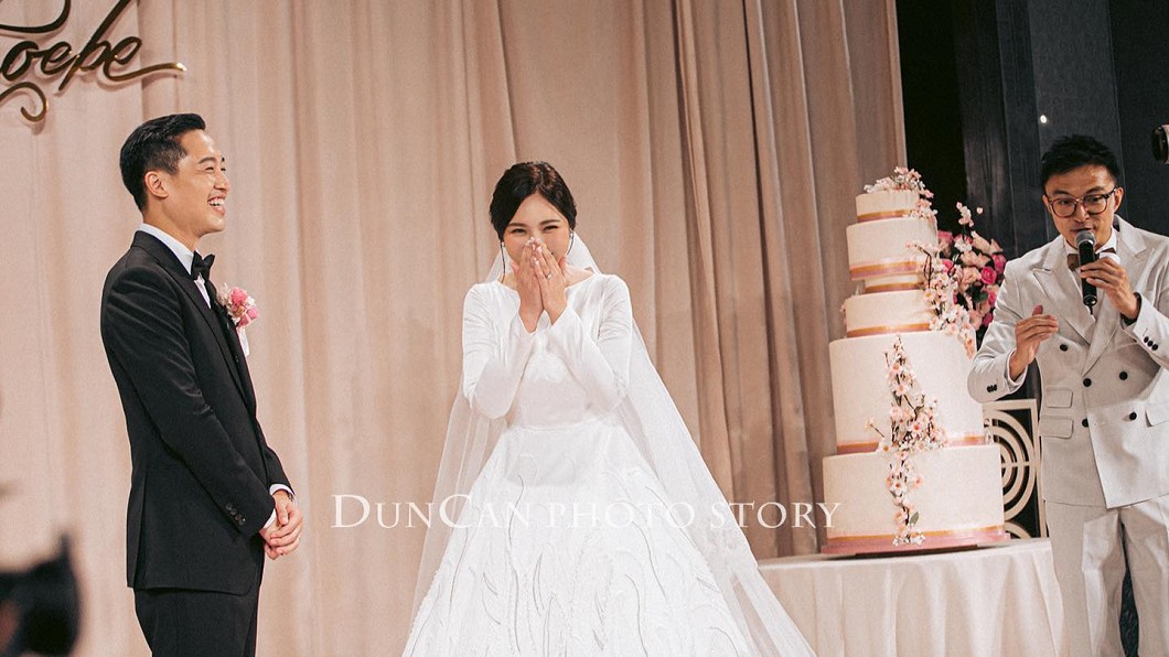虞承璇去年曬出婚宴照。(圖/翻攝自虞承璇臉書)