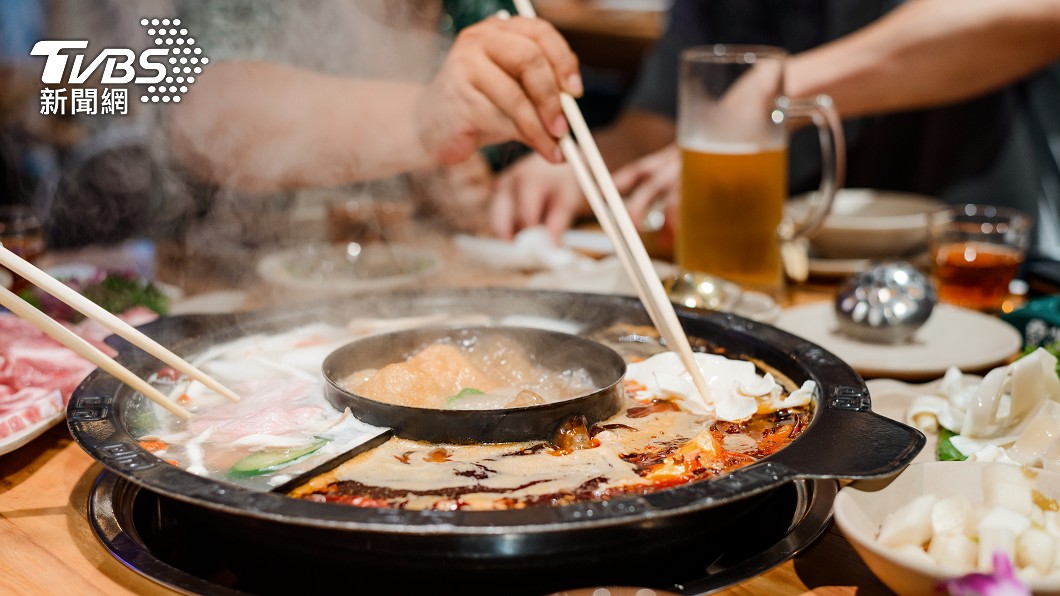 5人聚餐2千5他用「這招」免付錢 引爆兩派人馬戰翻天