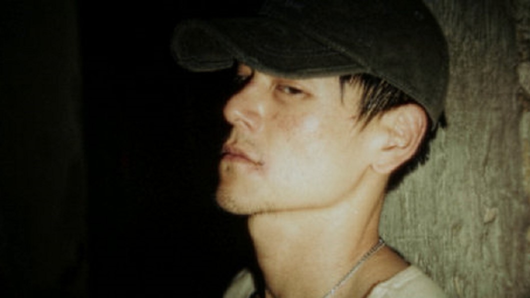 大肌肌不見了！彭于晏「脊椎骨凸出」引擔憂：身體不太好