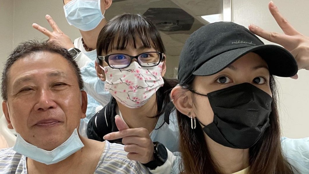 李千那與父親感情極好。(圖/翻攝自李千那IG)
