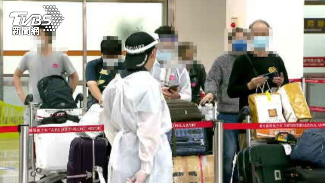 44人印度回台!未比照「武漢包機」規格 陳時中解釋