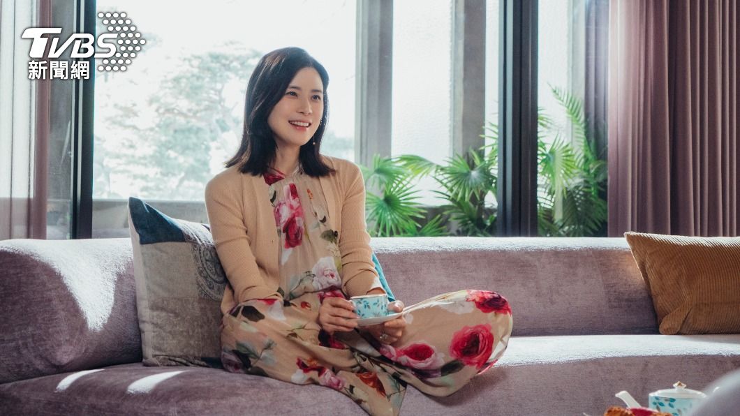 李寶英幸福婚姻,恐遭家教破壞。(圖/Netflix提供)