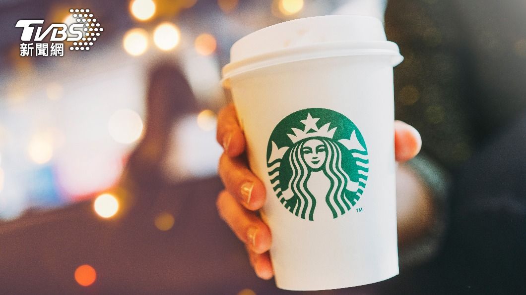 本週優惠一次看!星巴克買1送1、對中身分證免費送肉